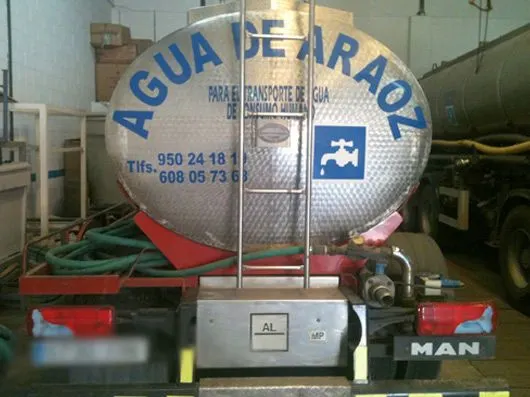 agua-de-araoz-vehiculo-parra-transporte-de-agua-4